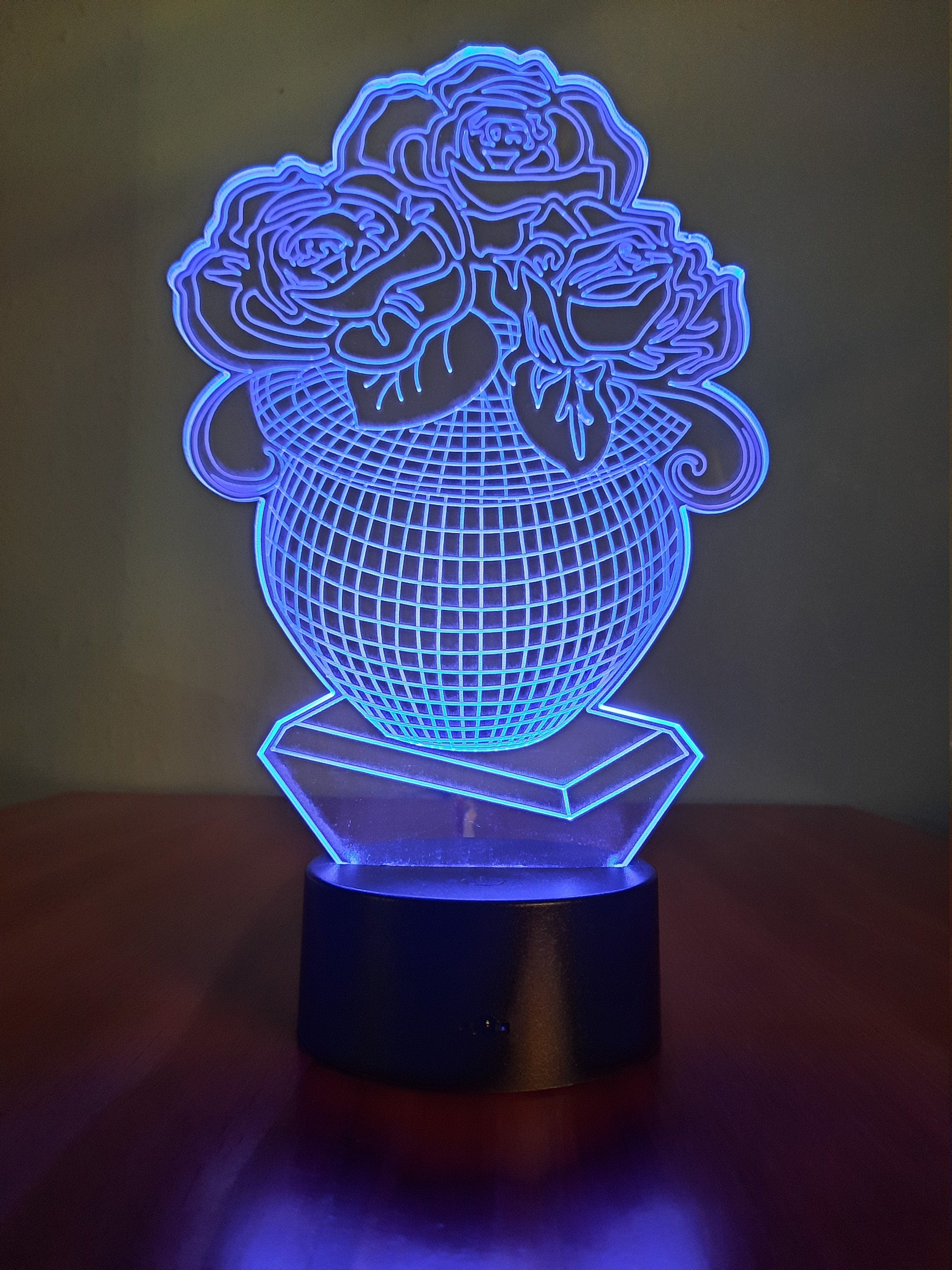 Awesome "Vase of Roses" 3D LED Lamp (1140) - FREE SHIPPING!