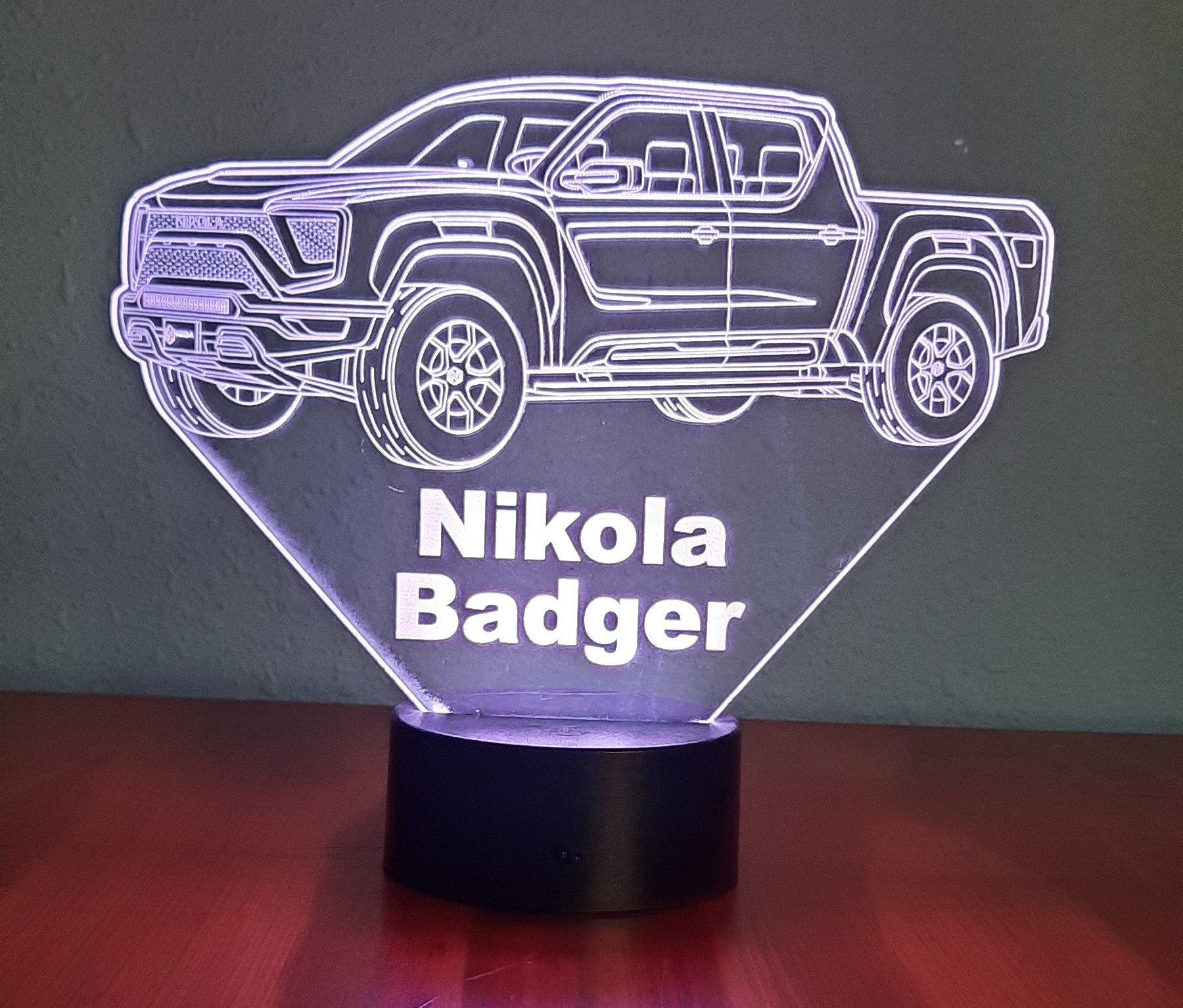 Awesome "Nikola Badger" 3D LED Lamp (1283) - FREE SHIPPING